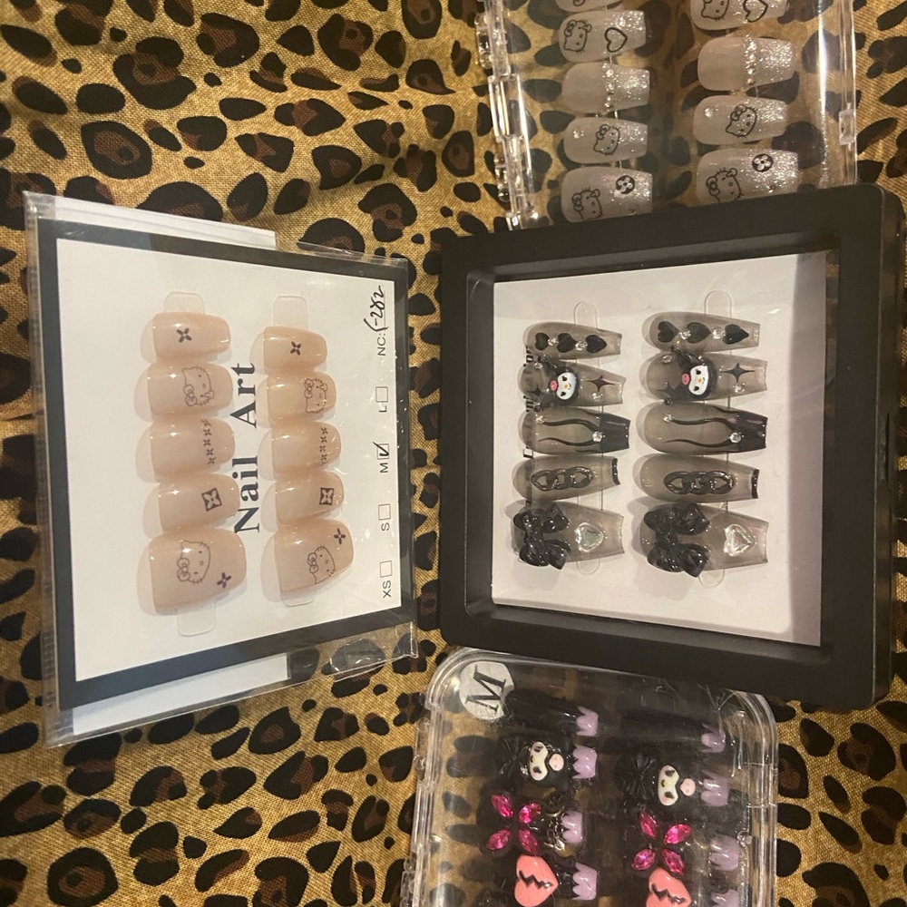 Cute Kuromi and Hello Kitty Nude and Black Press-On Nail Sets with Character Art
